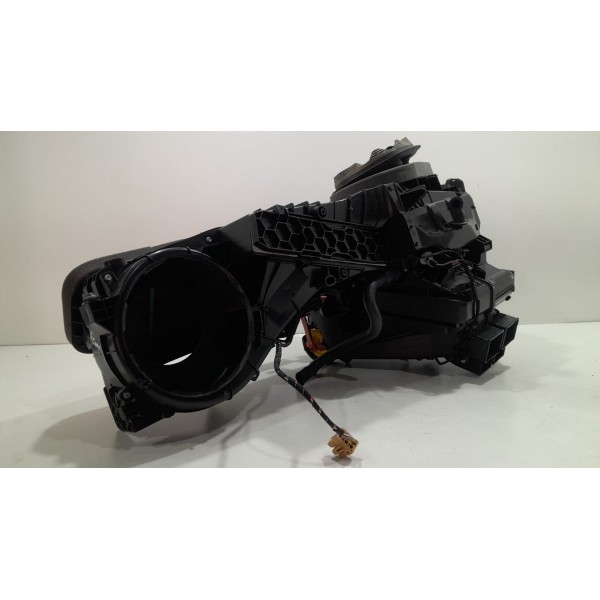 Caixa De Ventilação Volkswagen Tiguan 250 Tsi 1.4 S/ Motor