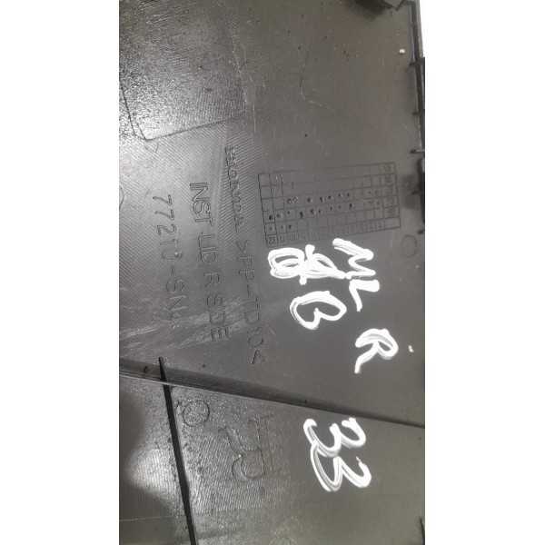 Tampa Lateral Painel Civic Lado Direito Preto