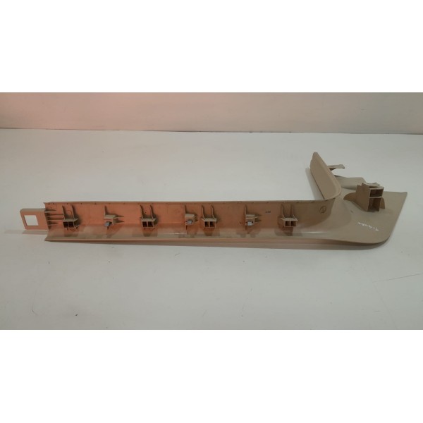 Acabamentos Interior  Soleira Tiguan 2018 Bege