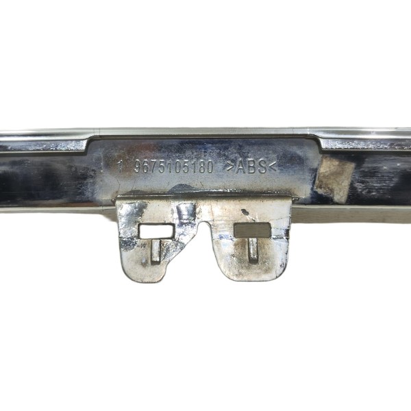 Friso Superior Parachoque Dianteiro Peugeot 308 2012 A 2015 Cromado