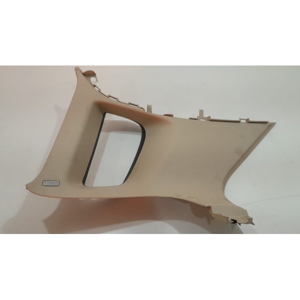 Acabamento Do Vidro Traseiro Esquerdo Tiguan 5n0867287 Bege