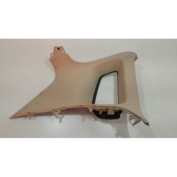 Acabamento Do Vidro Traseiro Esquerdo Tiguan 5n0867287 Bege