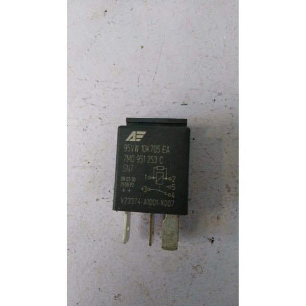 Relê Auxiliar Volkswagen E Audi 7m0951253c