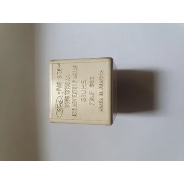 Relé Do Pisca Alerta Fiesta Ka Courier Escort - 95vg13150aa