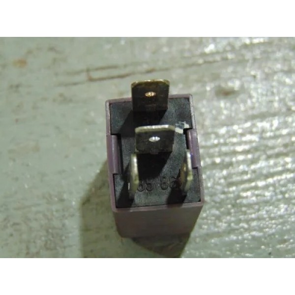 Rele Do Farol De Milha Corsa Celta Vectra Original Gm