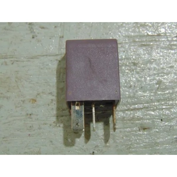 Rele Do Farol De Milha Corsa Celta Vectra Original Gm