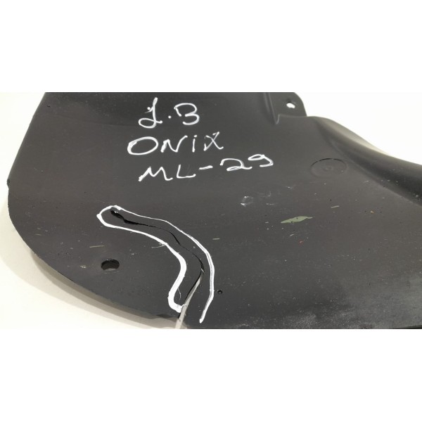 Para Barro Traseiro Lado Esquerdo Gm Onix Detalhe