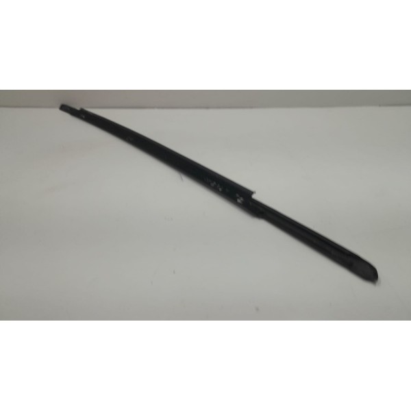 Canaleta Da Porta Traseira Esquerda Cobalt