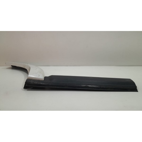 Acabamento Paralama Traseiro Direito Discovery 4 3.0 V6 2012