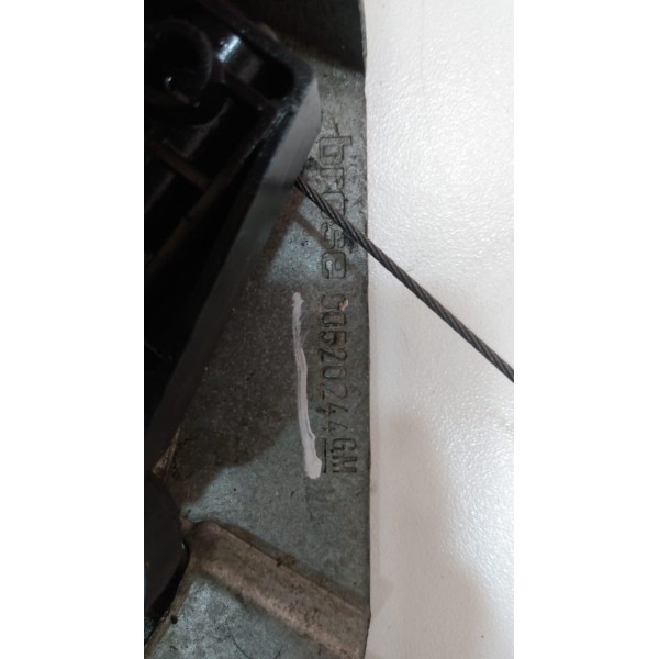 Máquina Vidro Traseiro Esquerda Gm Omega Australiano 2002