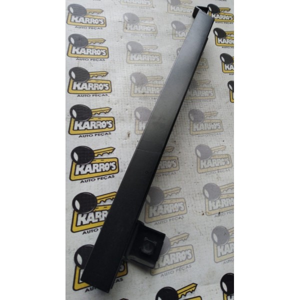 Guia Do Vidro Da Porta Traseiro Esquerdo Gm Onix/ Prisma