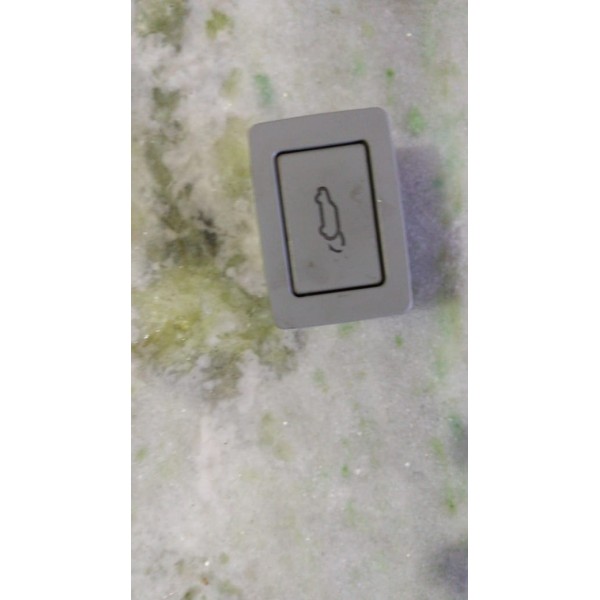 Botão De Abertura Da Tampa Traseira Hyundai Santa Fé