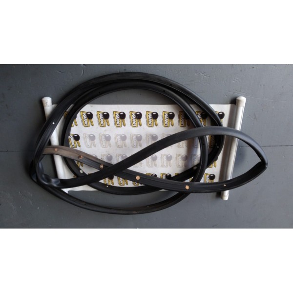 Guarnição Ou Borracha Da Porta Diant Esq Gm Cruze 12 A 200