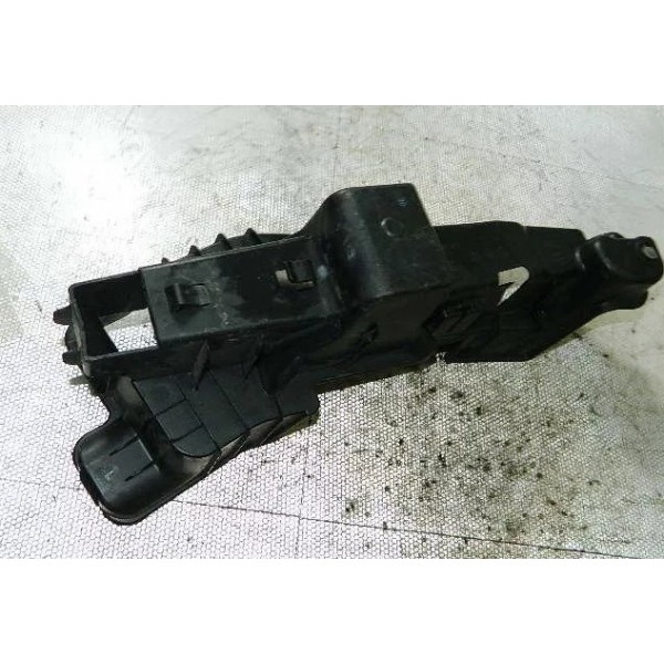 Suporte Macaco Audi Q3 Cod 8u0011215 1606 J