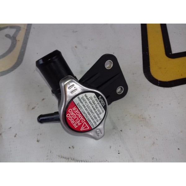 Karros - Tampa E Bocal Do Radiador Honda Hrv 2018