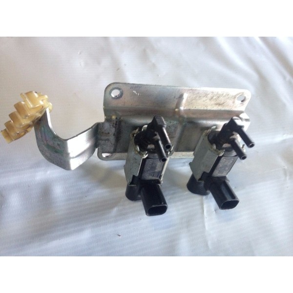 Valvula  Solenoide Ar Condicionado Focus 09/13