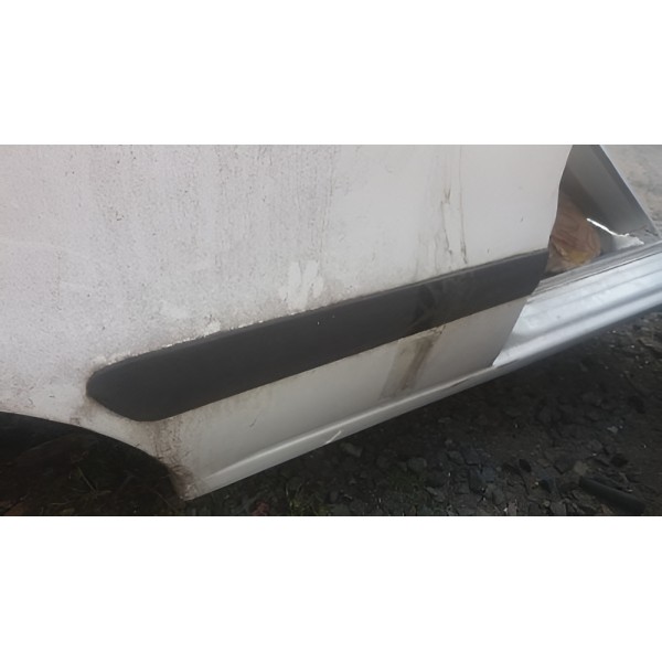 Friso Lateral Direito Palio 2 Portas Celebration Preto