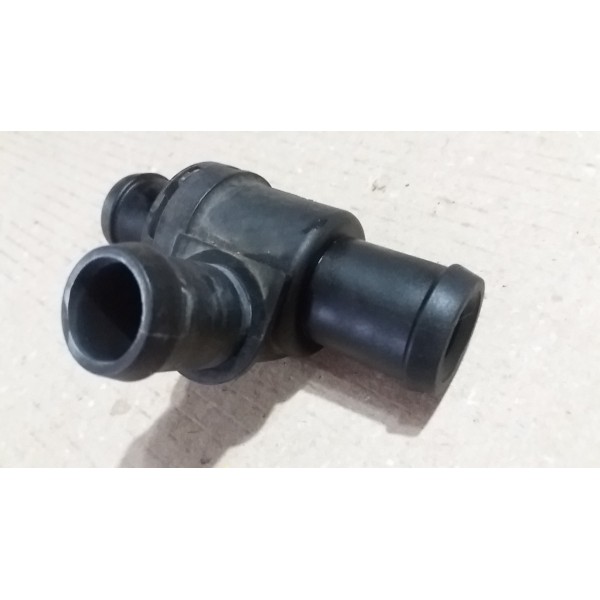 Conexão Flange De Agua Motor Discovery 4 2.7