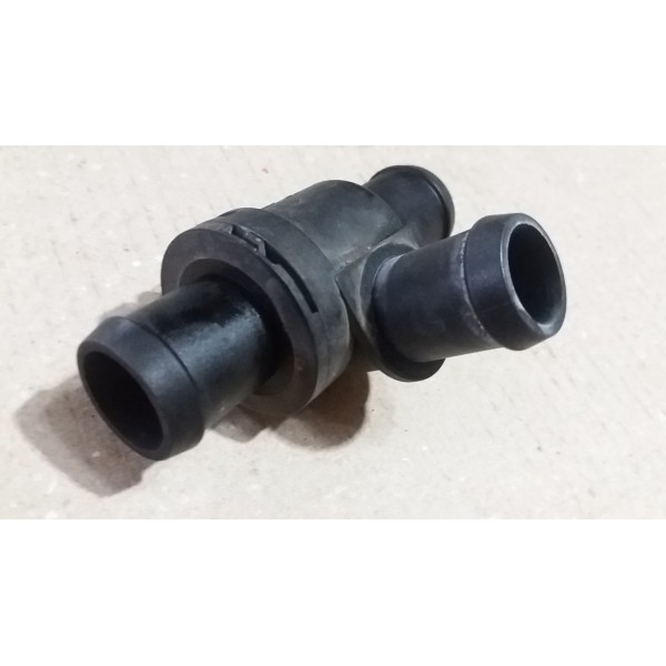 Conexão Flange De Agua Motor Discovery 4 2.7