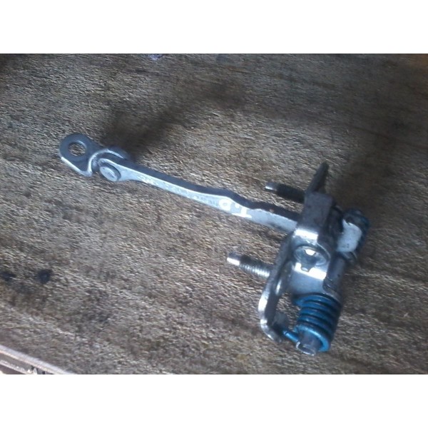 Limitador Porta Traseira Direita Duster 2013