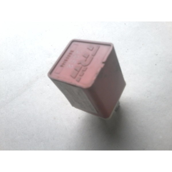 Rele Desembacador Vidro Cherokee 5.2 95 56005146 Trw