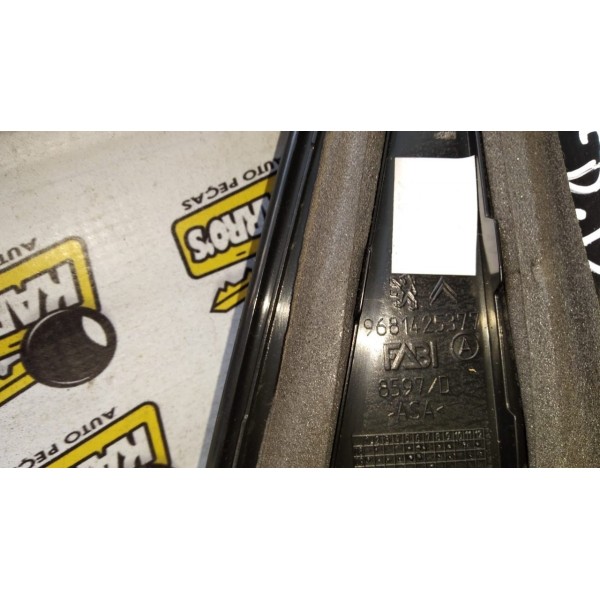 Moldura Externa Da Porta Diant Dir Citroen C3 Picasso 2013