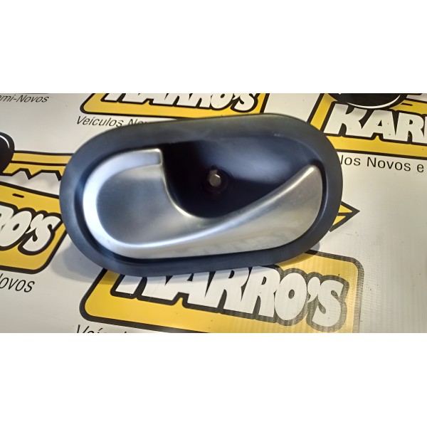 Maçaneta Int Megane Grand Tour Tras Esq 8200028487 Traseira