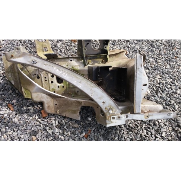 Caixa De Roda Dianteira Lado A Lado Esquerdo Picasso 2001/11