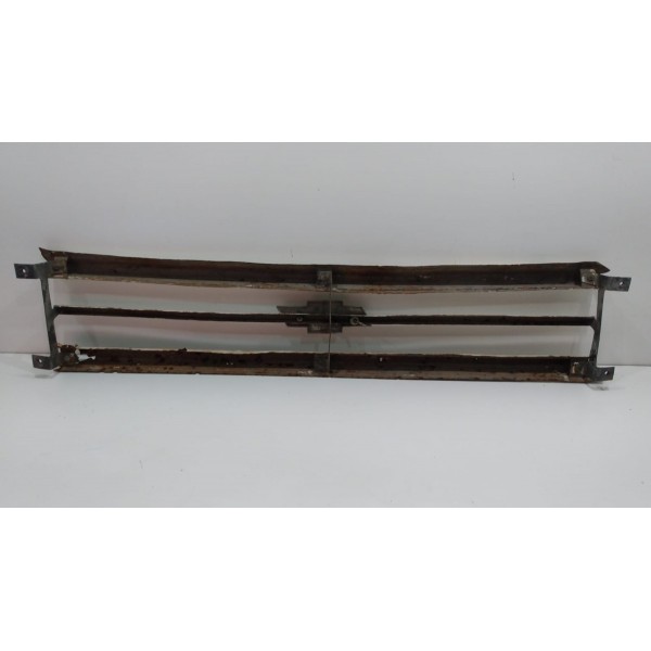 Grade Dianteira Chevrolet C-10 C-14 Veraneio 68 A 78 !!! C/ Emblema