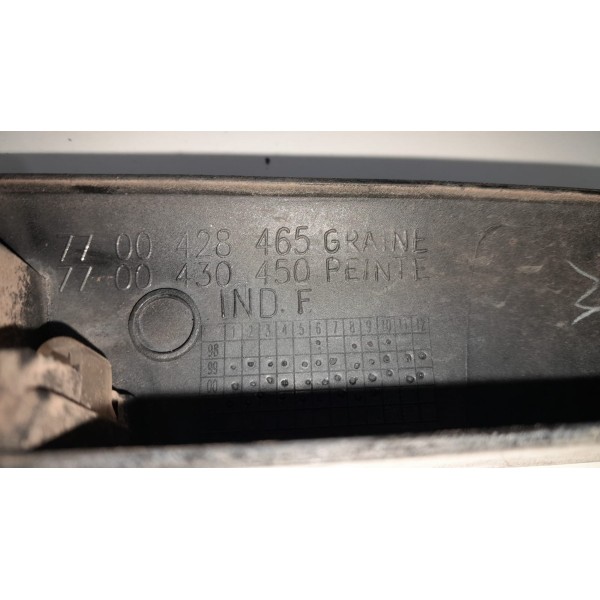 Acabamento Moldura Tampa Traseira Renault Scenic