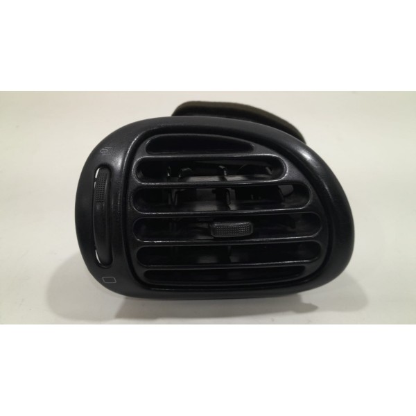 Difusor De Ar Lateral Lado Esquerdo Peugeot 206  9624664377