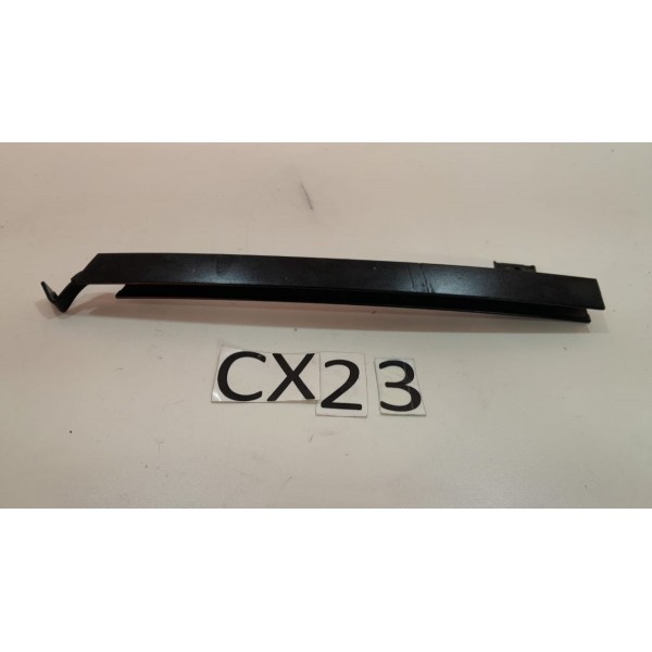 Guia Canaleta Vidro Traseira Esquerda Chevrolet Onix 2017