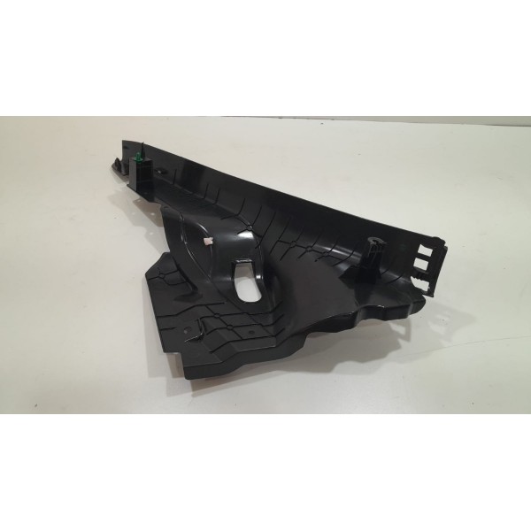 Moldura Coluna Tras Dir Chevrolet Onix 15 Original 52046610