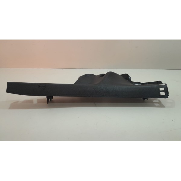 Moldura Coluna Tras Dir Chevrolet Onix 15 Original 52046610