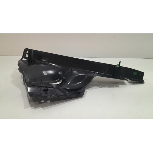 Moldura Coluna Tras Esq Chevrolet Onix 15 Original 52046609