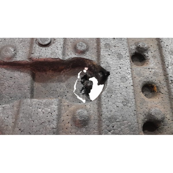 Absorvedor Impacto Gm Cobalt 2012/2015 Orig 52035556 Usado