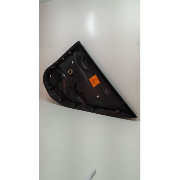 Forro De Porta Traseira Esquerda Chevrolet Onix 2013