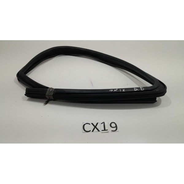 Canaleta Vidro Dianteiro Direito Chevrolet Onix