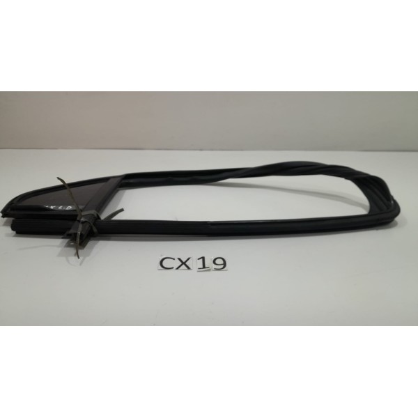 Borracha Vidro Fixo Onix  2013/2016 Traseiro Direito