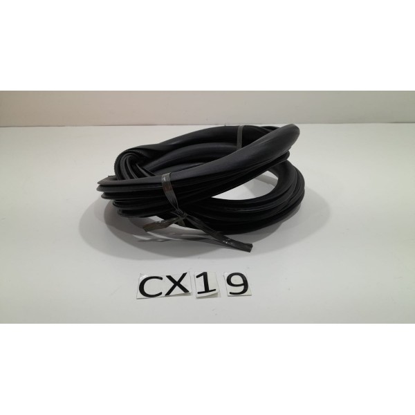 Borracha Da Porta Dianteira Esquerda Onix 1.0 8v