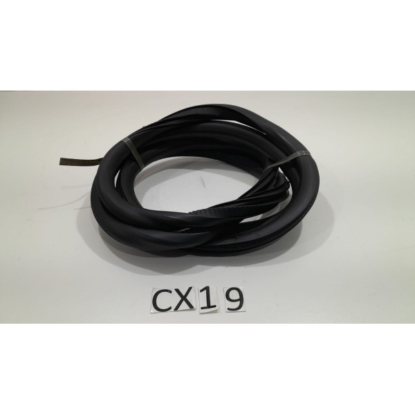 Borracha Da Porta Dianteira Esquerda Onix 1.0 8v