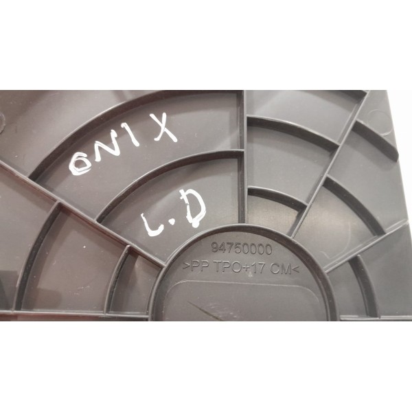 Moldura Acabamento Lateral Painel L/d Onix 2014 94750000