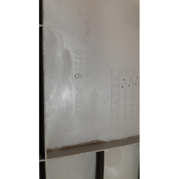 Acabamento  Da Coluna De Direção Magentis 2007