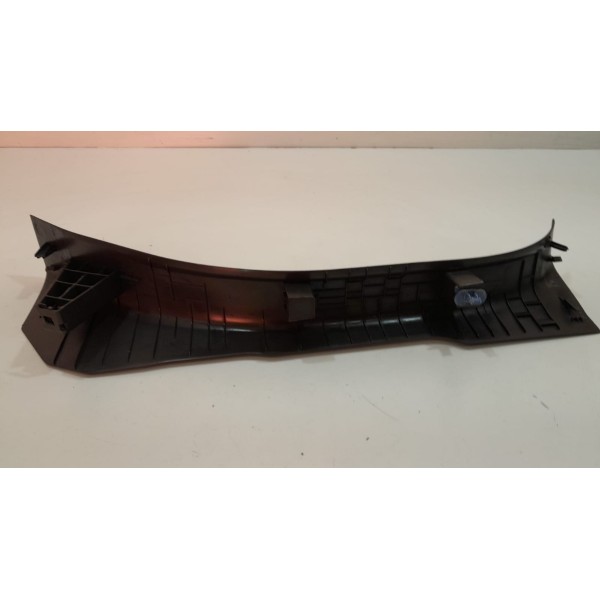 Moldura Soleira Traseiro Direito Gm Cobalt 11/15   52021421