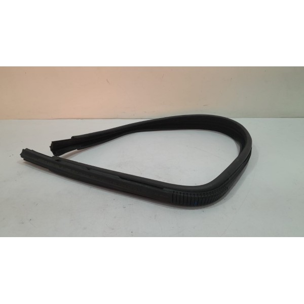 Borracha Porta Dianteira Direita  Mobi 2016/2021 Carroceria