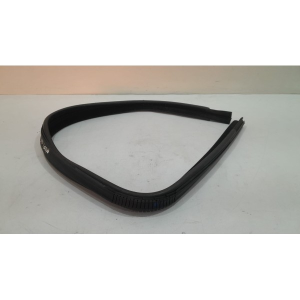 Borracha Porta Dianteira Direita  Mobi 2016/2021 Carroceria