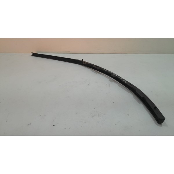 Moldura Friso Parachoque Inferior Esquerdo 207 Até 2015