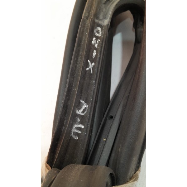 Borracha Da Porta Dianteira Direita Onix