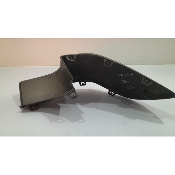 Polaina Traseira Esquerda Parachoque Megane Grand Tour