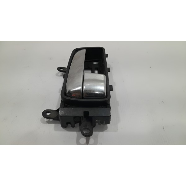 Maçaneta Interna Cromada Nissan Sentra D.d Dianteira